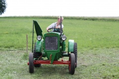 traktor09_32