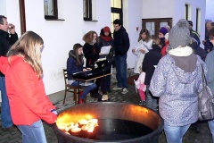Rozsvícení stromečku v Myslotíně 8.12.2013