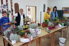 UKONČENÍ PRÁZDNIN a floristika 15.9.2018